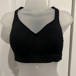 NEW SPORTS BRA